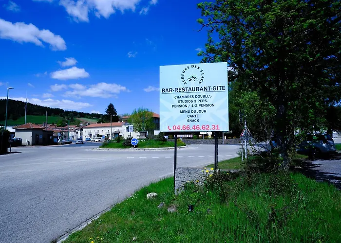 Des 3 Lacs Fogadó *