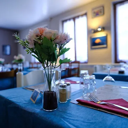 Inn Des 3 Lacs Coucouron
